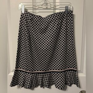 Max Studio Black and White Geometric A-Line Skirt